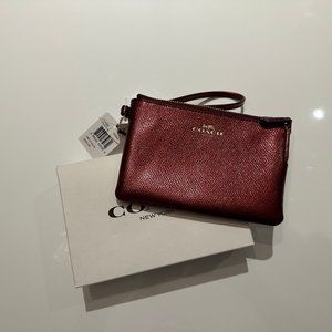 New with Tags COACH Metallic Cherry Red Leather Corner Zip Wristlet #F54626